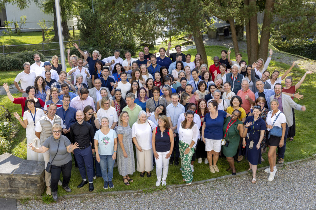 Institut Montana Zugerberg Celebrates CIS Reaccreditation: A Testament to Community Excellence