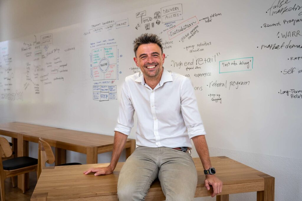 Faculty Profile: Can Gidding ’95
